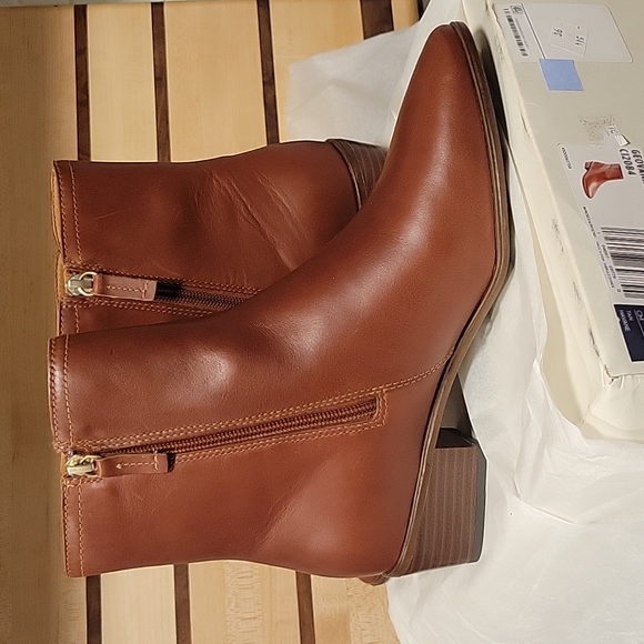 Rockport Women's Geovana Mid Boot Calf - Picture 2 of 13